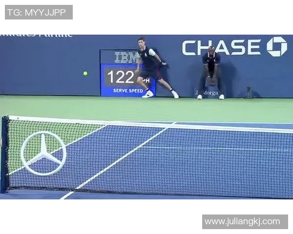 克耶高斯与穆雷激战正酣谁将赢得这场网球巅峰对决